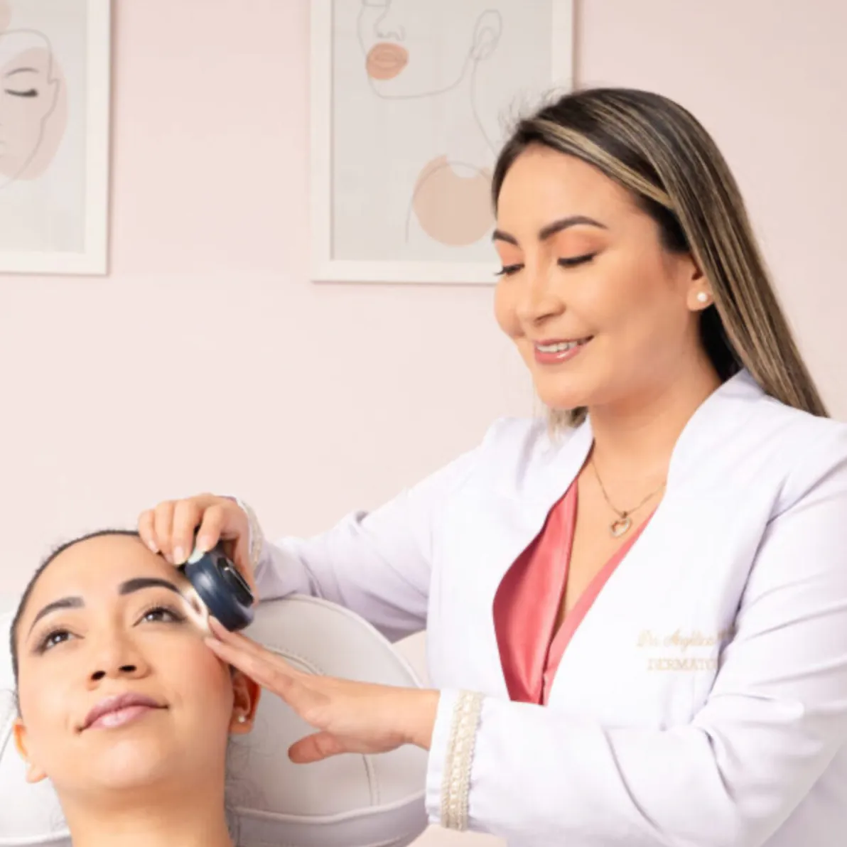 DERMATOLOGÍA CLÍNICA
